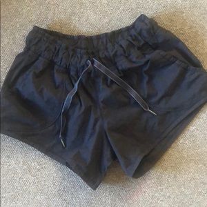 lululemon unlined gym short